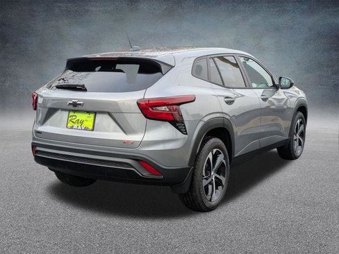 New 2026 Chevrolet Trax RS w/ Sunroof Package image 4