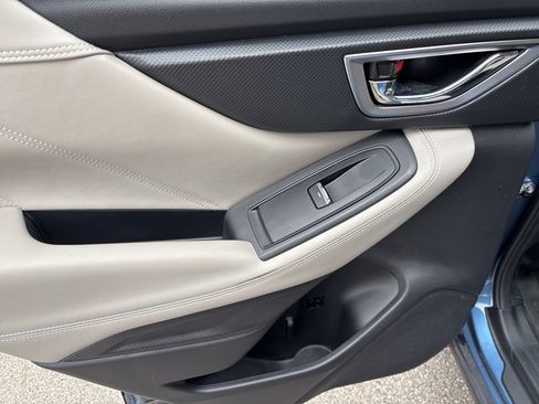 Used 2021 Subaru Forester Limited w/ Popular Package #3 image 9