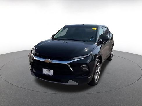 Used 2026 Chevrolet Blazer LT FWD image 7