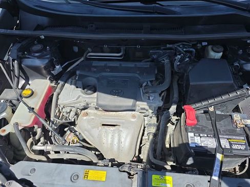 Used 2015 Toyota RAV4 XLE FWD image 30