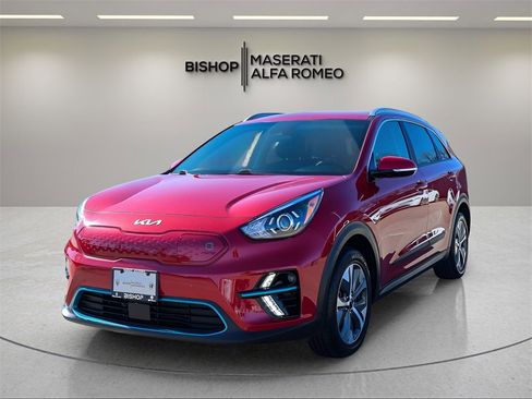 Used 2022 Kia Niro EX w/ Cold Weather Package image 3