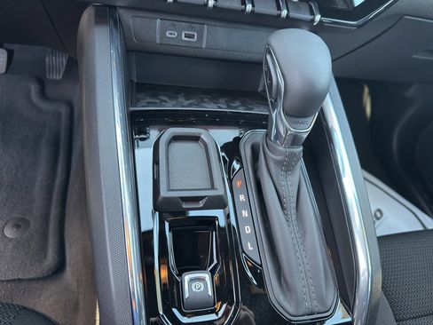 New 2026 GMC Canyon Elevation image 10