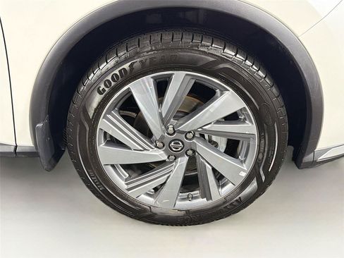 Used 2021 Nissan Murano SL w/ SL Moonroof Package AWD/4WD image 36