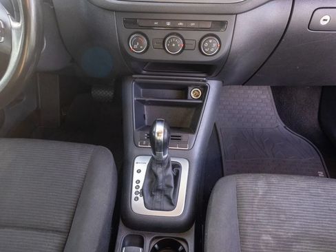 Used 2014 Volkswagen Tiguan S AWD/4WD image 18