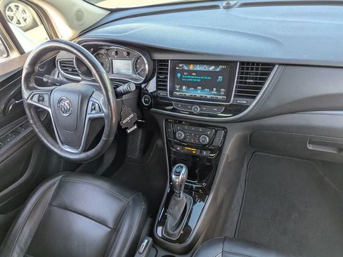 Used 2020 Buick Encore Essence image 34