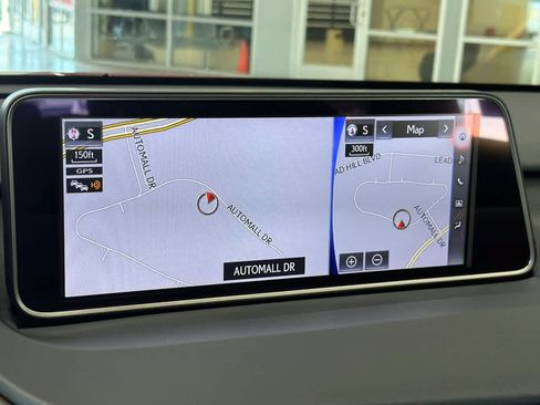 Used 2019 Lexus RX 350 AWD w/ Navigation Package image 21