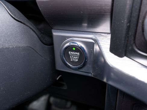 Used 2021 Ford F150 Lariat w/ Equipment Group 502A High image 37