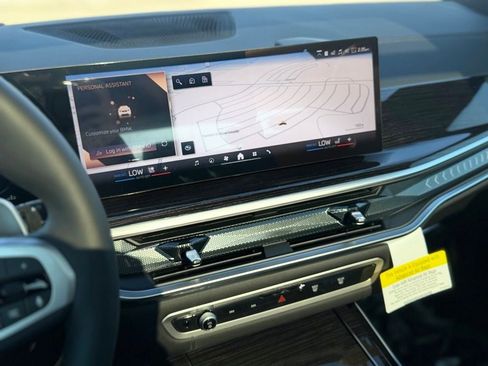 New 2026 BMW X5 xDrive40i AWD/4WD image 17