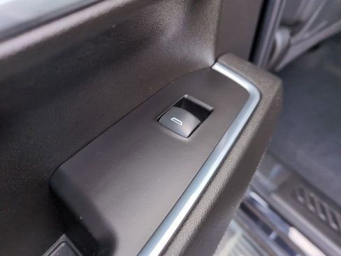 Used 2022 GMC Sierra 1500 Elevation w/ Elevation Premium Package image 13