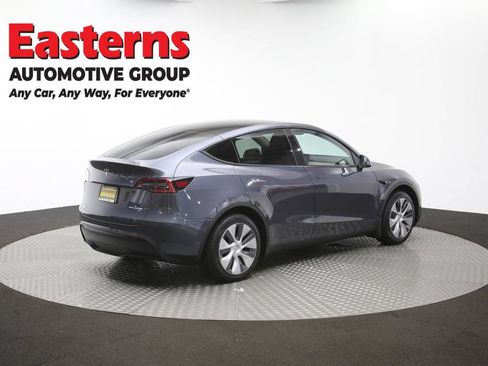 Used 2023 Tesla Model Y Long Range AWD/4WD image 38