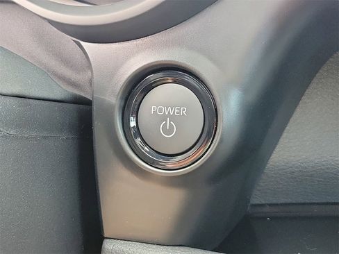 New 2026 Toyota Sienna XSE image 32