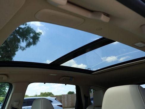 Certified 2025 Acura MDX FWD w/ Technology Package image 29