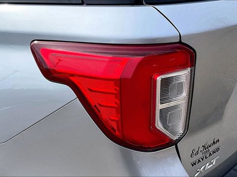 Certified 2023 Ford Explorer XLT w/ Equipment Group 202A image 30