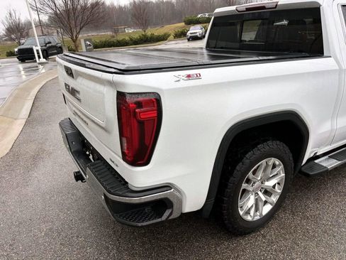 Used 2020 GMC Sierra 1500 SLT w/ SLT Premium Plus Package image 9
