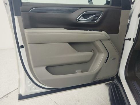 Certified 2022 GMC Yukon XL SLT w/ SLT Premium Package RWD image 26