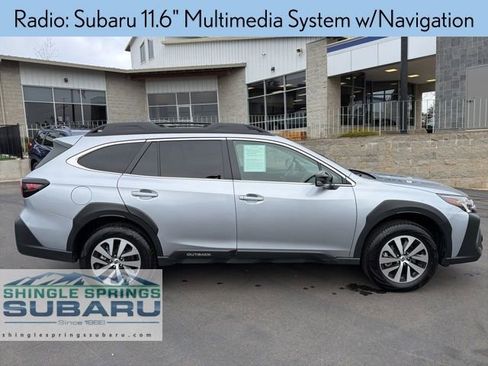 Certified 2025 Subaru Outback Premium image 3