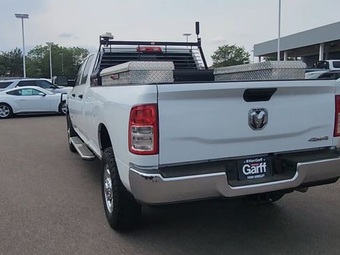 Used 2021 RAM 2500 Tradesman w/ Chrome Appearance Group AWD/4WD image 7