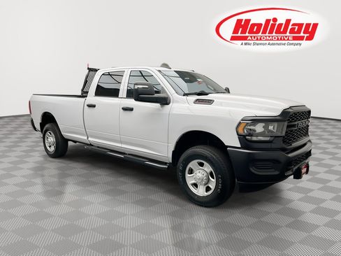 Used 2024 RAM 3500 Tradesman w/ Safety Group image 1
