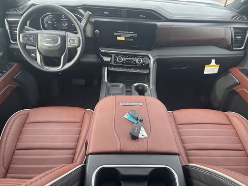 New 2026 GMC Sierra 2500 Denali Ultimate image 18