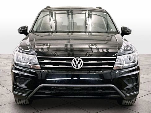 Used 2021 Volkswagen Tiguan S FWD image 3