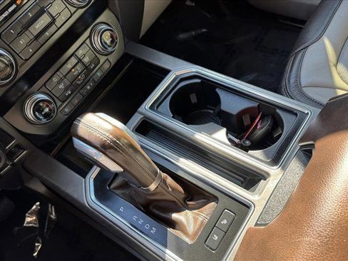 Used 2019 Ford F150 Limited w/ Trailer Tow Package image 17