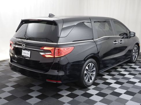 Used 2024 Honda Odyssey EX-L image 18