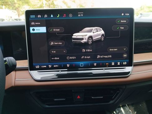 New 2026 Volkswagen Tiguan SEL R-Line AWD/4WD image 18