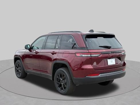 New 2026 Jeep Grand Cherokee Altitude AWD/4WD image 6