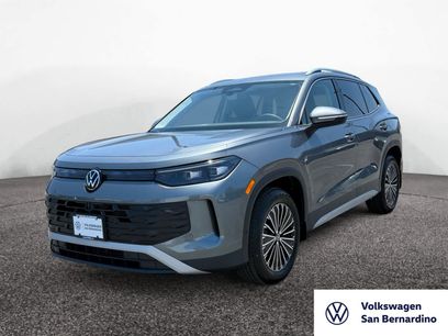 New 2025 Volkswagen Tiguan S