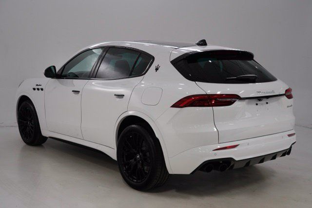 Used 2025 Maserati Grecale Modena AWD/4WD image 5