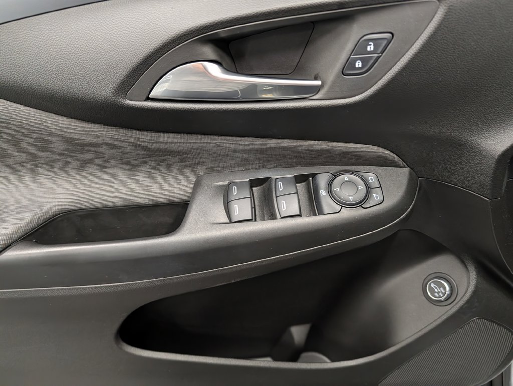 Used 2024 Buick Envista Preferred w/ Convenience I Package FWD image 11