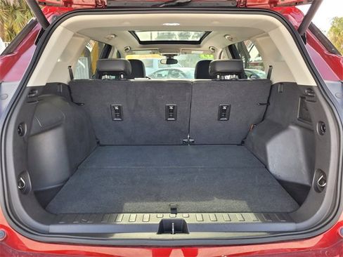 Used 2019 GMC Terrain Denali w/ Advanced Safety Package image 9