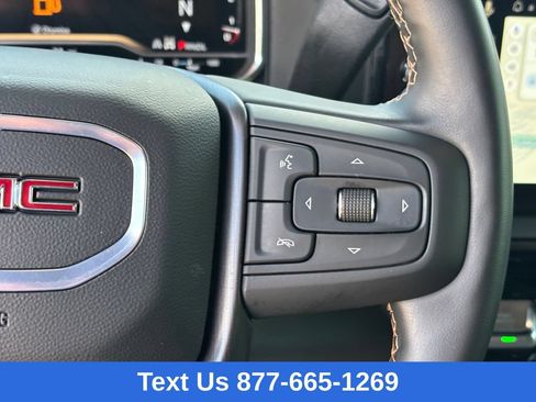 Used 2025 GMC Sierra 2500 AT4 AWD/4WD image 15