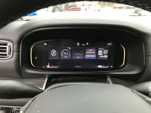 Used 2022 Jeep Wagoneer Series III w/ Flexible Seating Group image 19