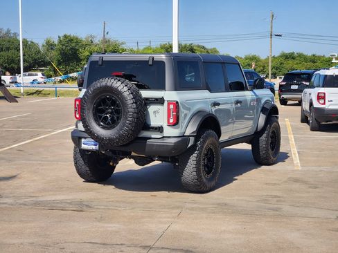 Used 2023 Ford Bronco Badlands AWD/4WD image 7