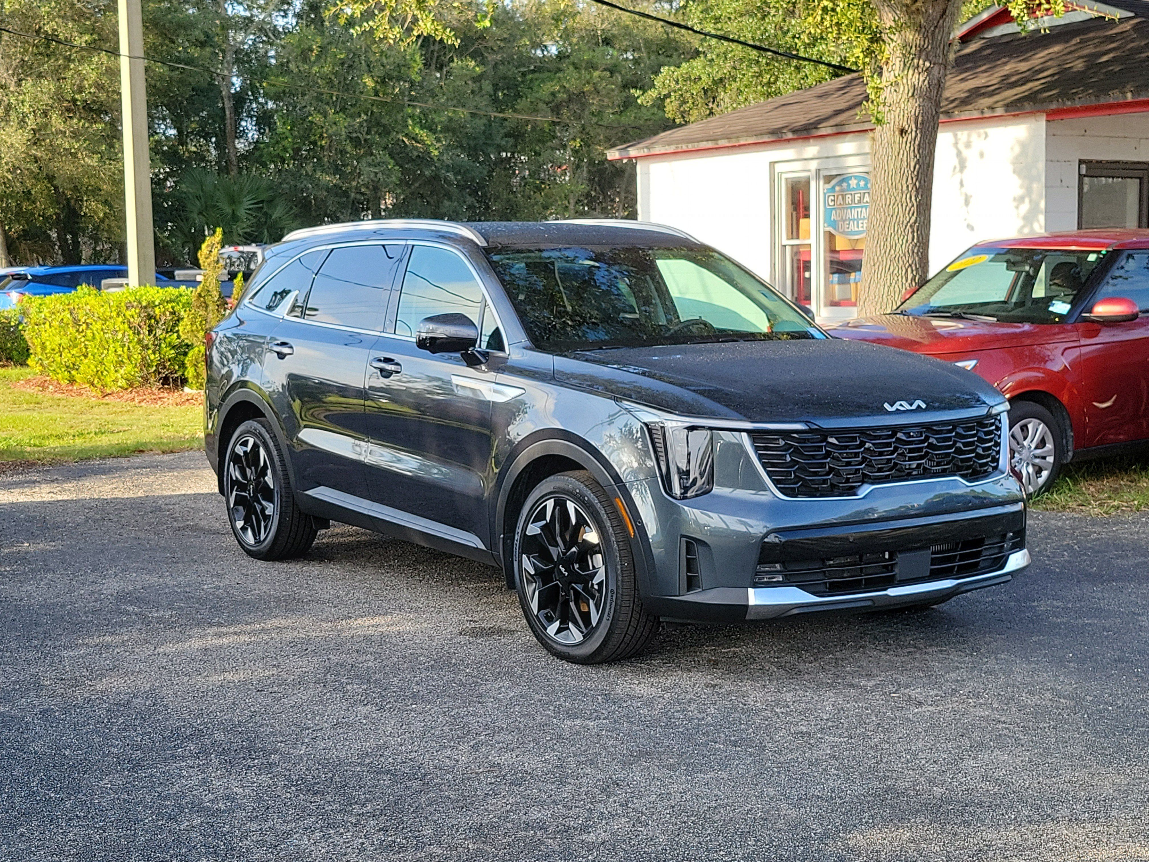 Certified 2025 Kia Sorento SX FWD image 42