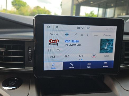 Used 2023 Ford Explorer XLT w/ Equipment Group 202A RWD image 22