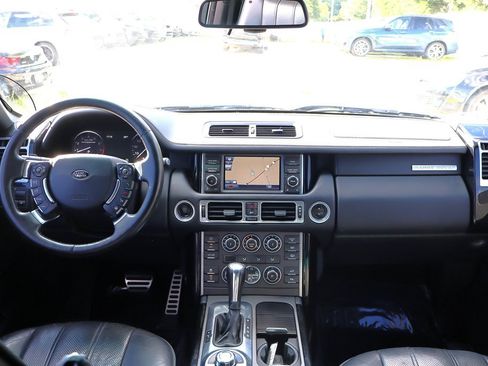 Used 2010 Land Rover Range Rover Supercharged AWD/4WD image 13
