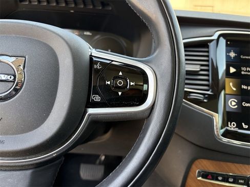 Used 2022 Volvo XC90 T8 Inscription Expression w/ Advanced Package image 17
