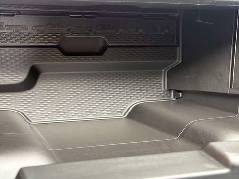 New 2026 RAM 1500 4x4 Crew Cab image 28