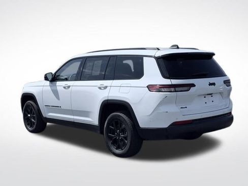 Used 2024 Jeep Grand Cherokee L Laredo AWD/4WD image 8
