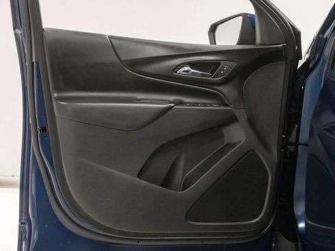 Used 2022 Chevrolet Equinox LT AWD/4WD image 8