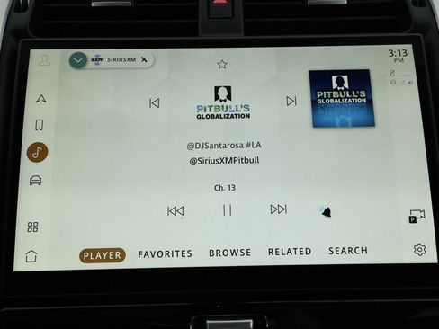 Used 2024 Land Rover Discovery Dynamic SE image 16