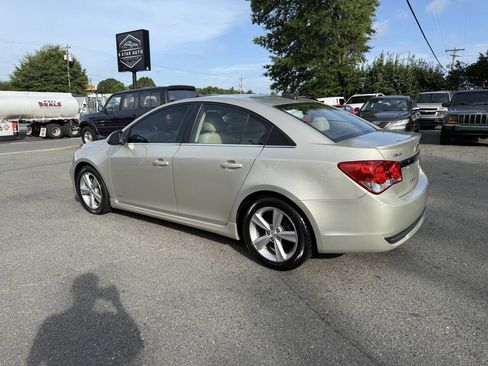 Used 2015 Chevrolet Cruze LT w/ Sun, Sound and Sport Package FWD image 7