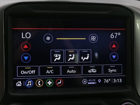 Used 2021 Chevrolet Silverado 1500 RST w/ Redline Edition AWD/4WD image 24