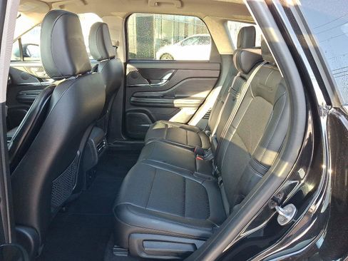 Used 2024 Lincoln Corsair AWD w/ Equipment Group 101A image 10