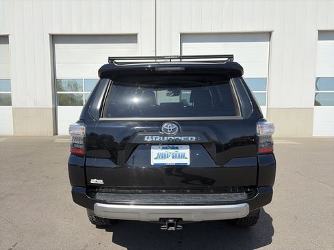 Used 2024 Toyota 4Runner TRD Off-Road Premium AWD/4WD image 6