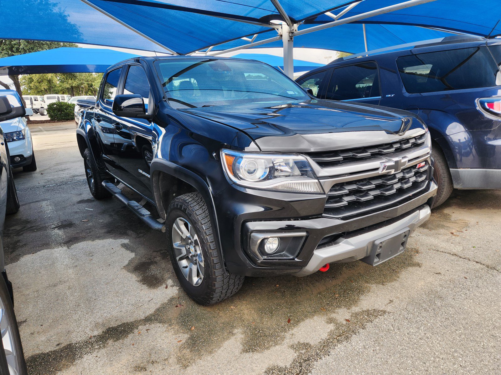Used 2021 Chevrolet Colorado Z71 w/ Safety Package AWD/4WD image 1