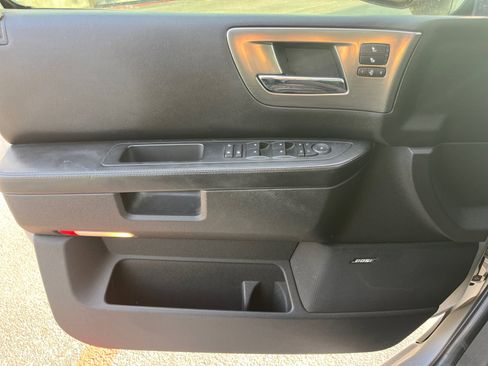 Used 2009 HUMMER H2 Luxury image 24