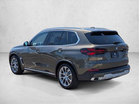 New 2026 BMW X5 xDrive50e AWD/4WD image 9